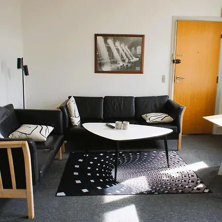 Id069 Englandsgade 13, 1th * 에스비에르